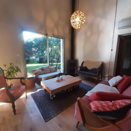 Maison De Caractere Avec Jardin, Au Calme Pres Du Centre Et Des Plages