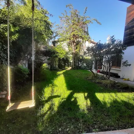 Maison De Caractere Avec Jardin, Au Calme Pres Du Centre Et Des Plages *